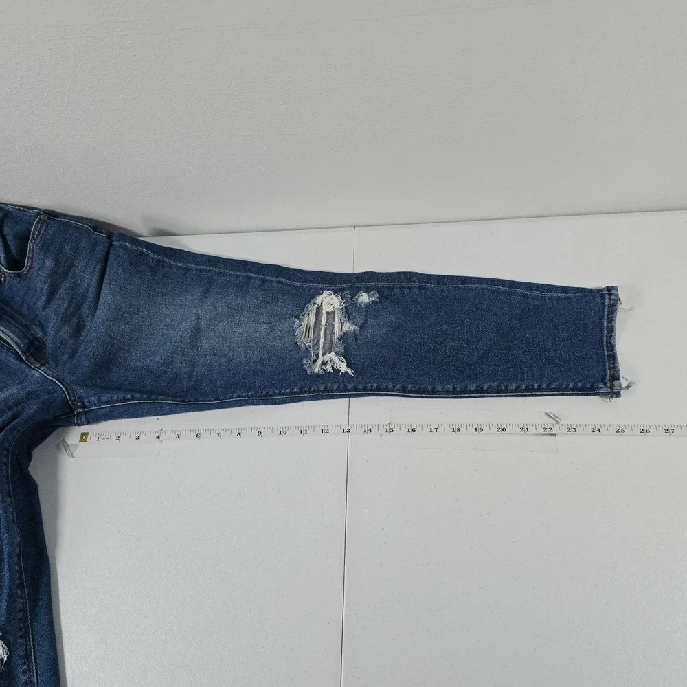 American‎ Eagle Curvy Mom Jeans Womens 0 Short Distressed Blue High Rise